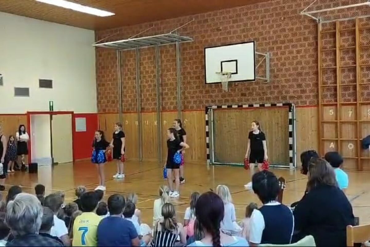 Unverbindliche Übung „Cheerleading“